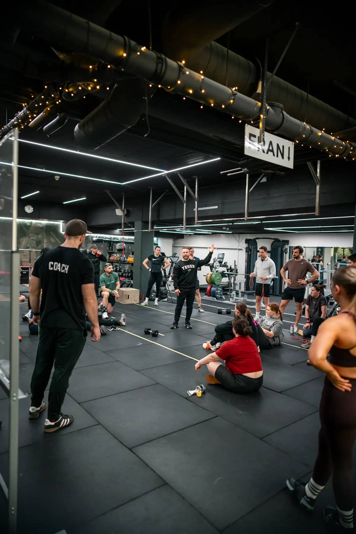 CrossFit-klass på Tegen